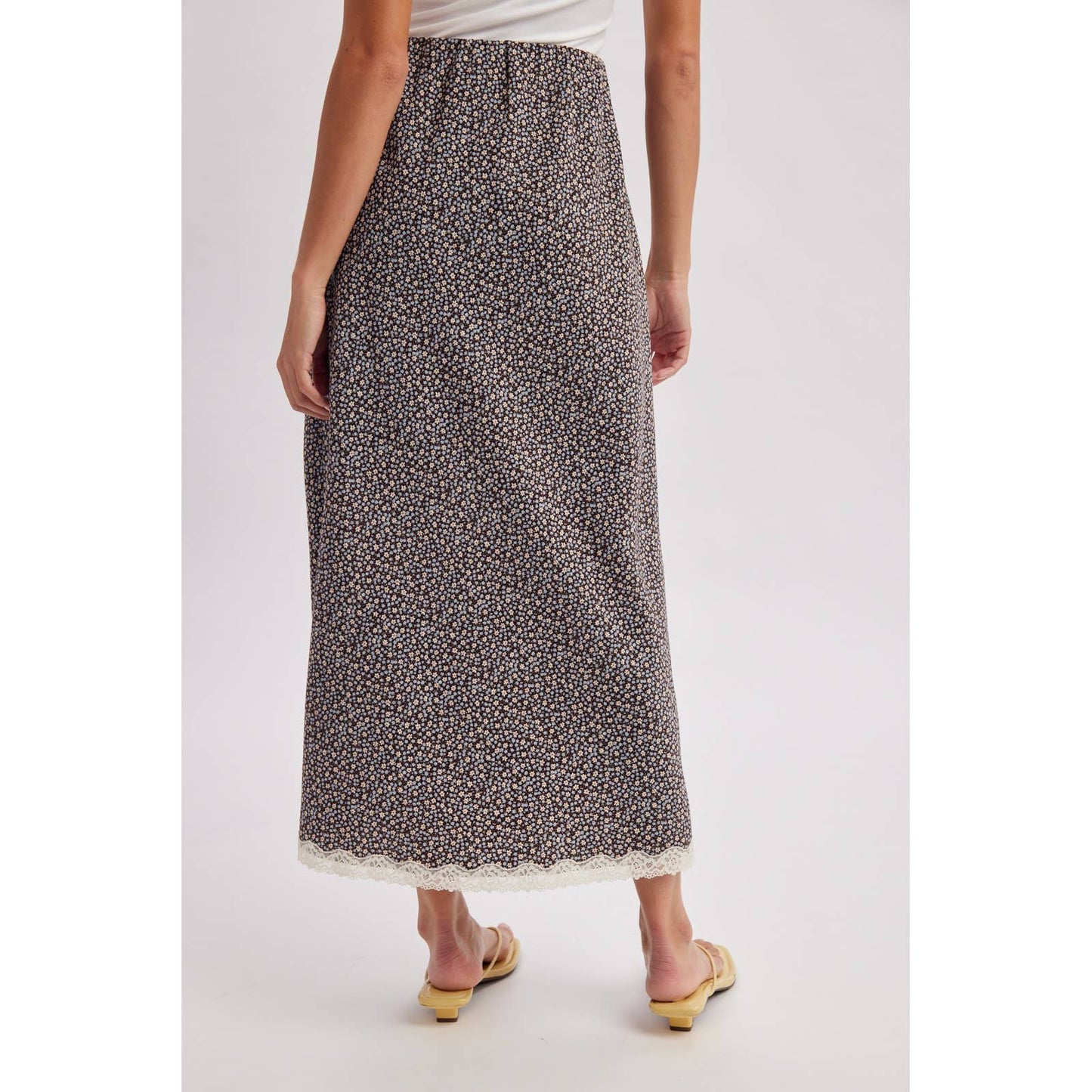 LACE TRIM FLORAL MIDI SKIRT
