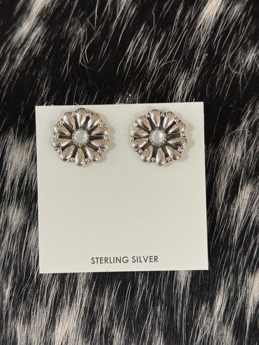 Pearl Flower Earrings