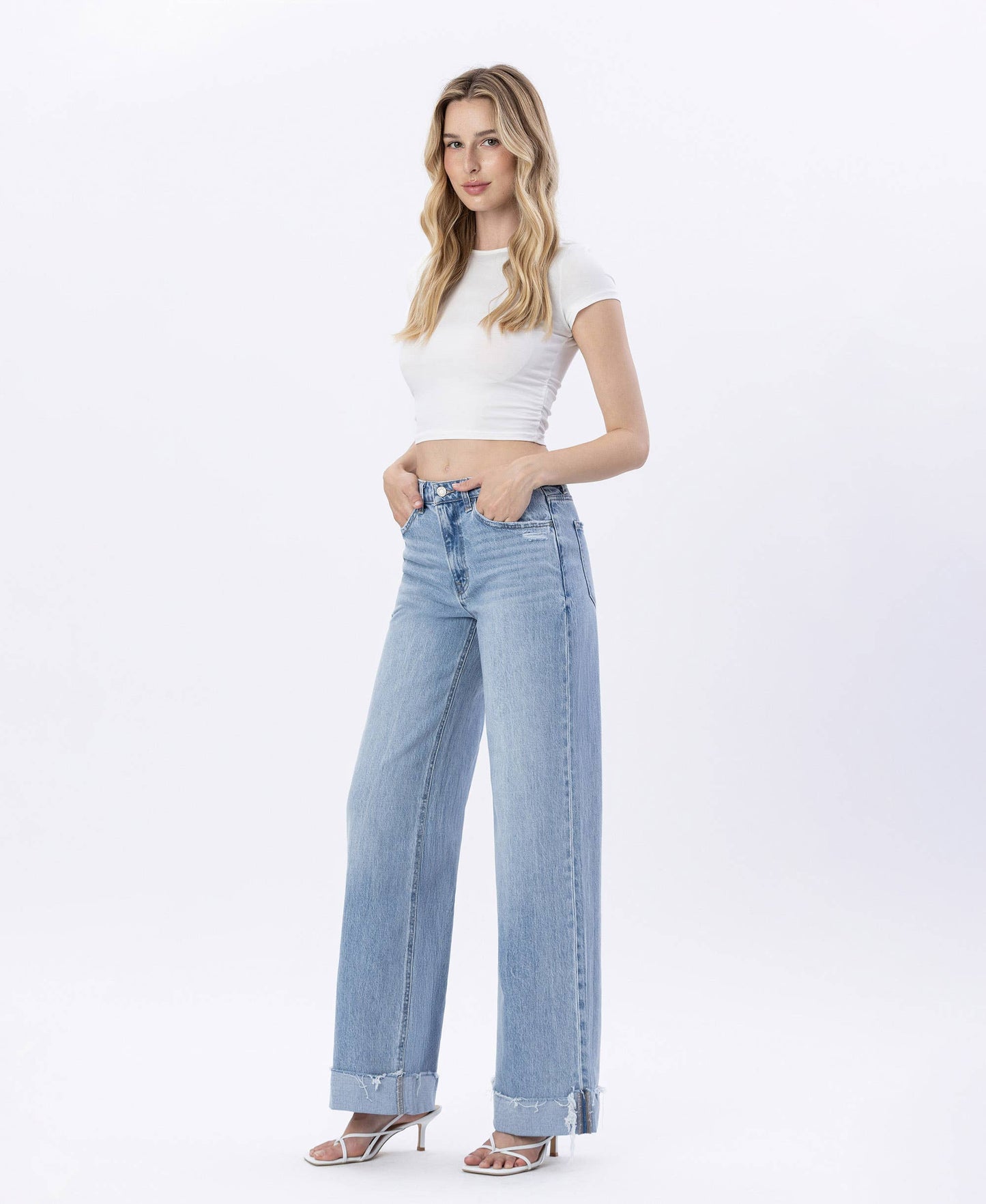 Jubilant wide leg
