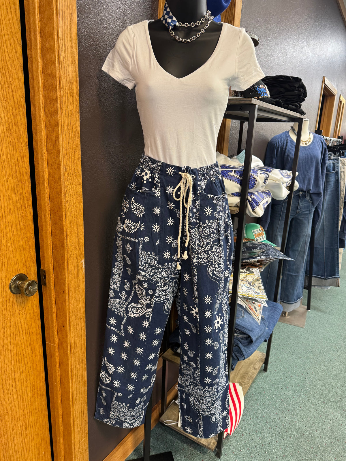 Bandana barrel jeans