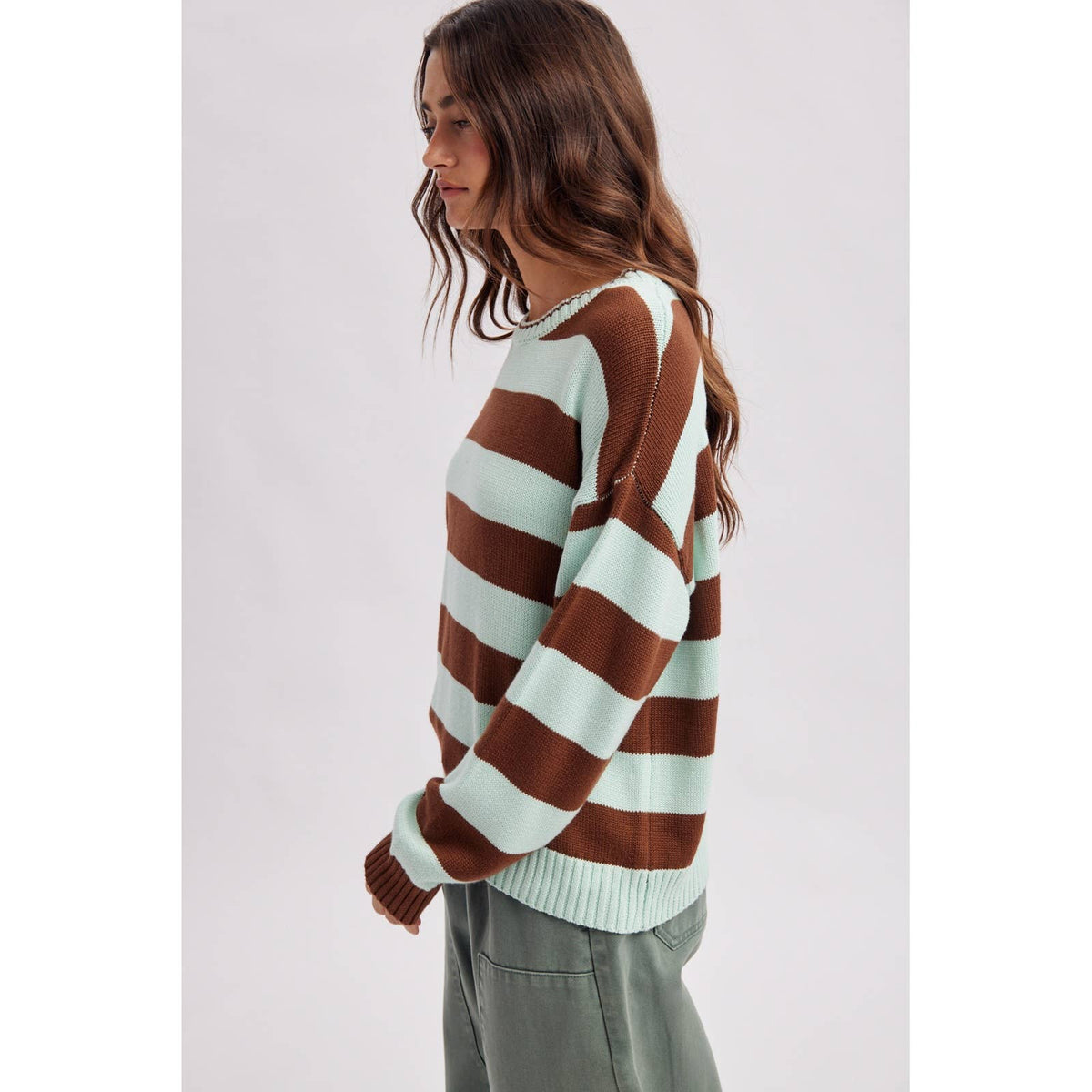 CLASSIC STRIPED SWEATER