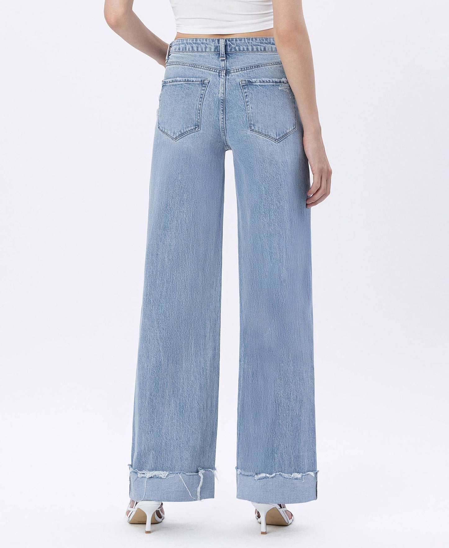 Jubilant wide leg