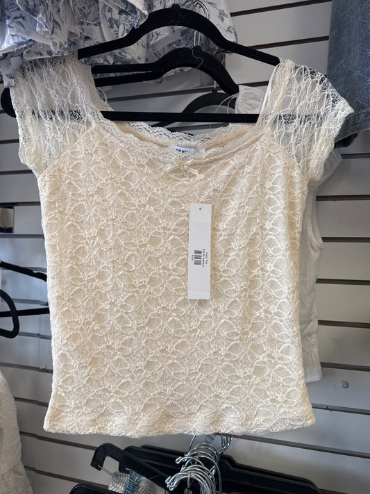 Lucy top
