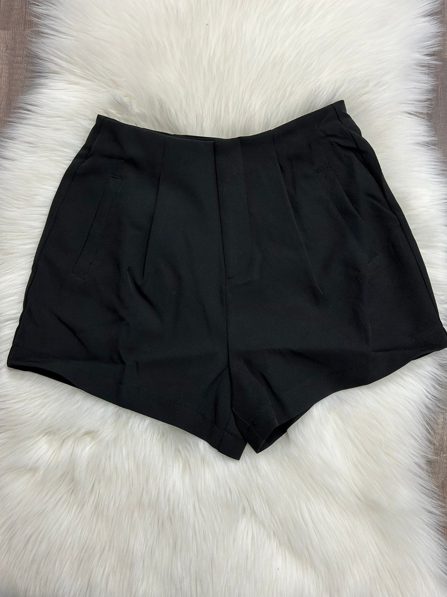 Bourbon Pleated Shorts
