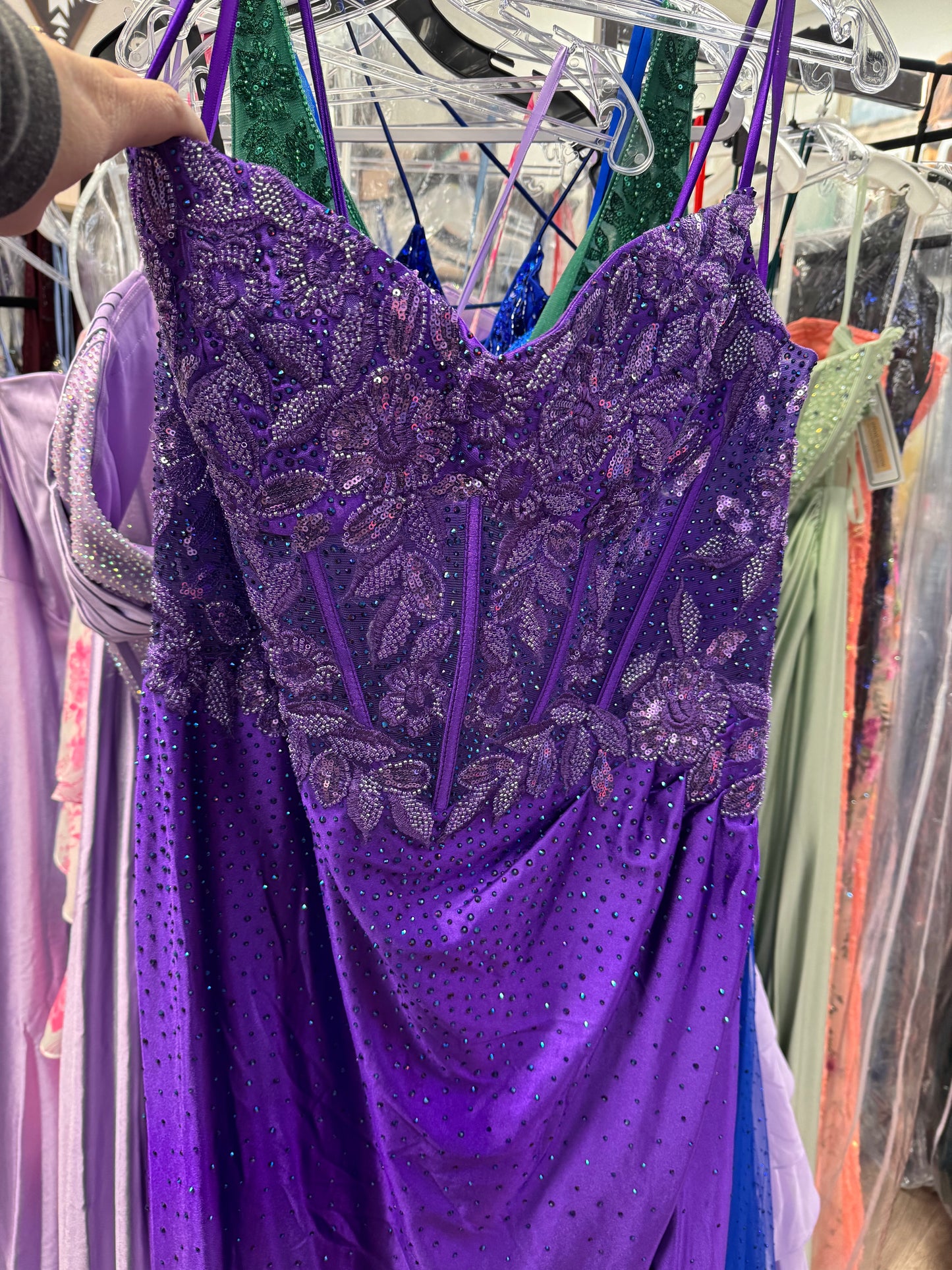 W1166 purple