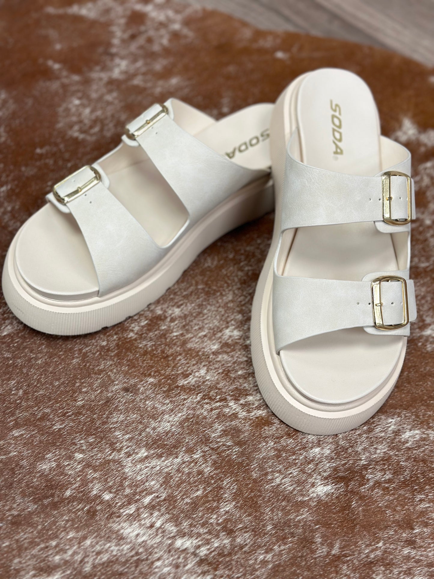 Uberta Sandal