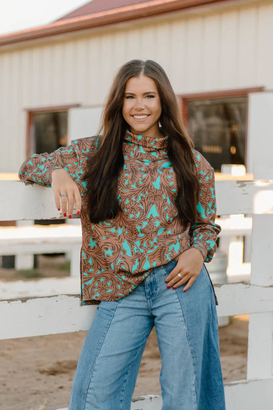Turquoise tooled top
